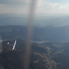 Flugwegposition um 15:10:07: Aufgenommen in der Nähe von Jesenice, Slowenien in 2341 Meter